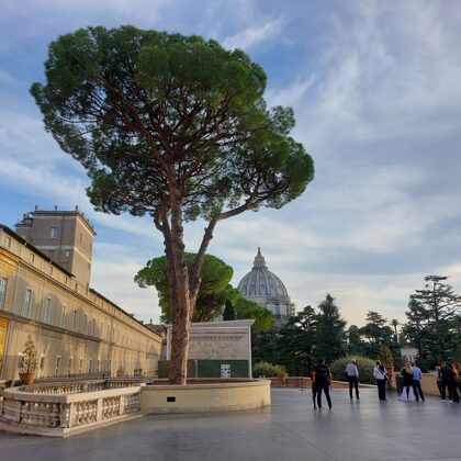 Vatican gardens - Papal gardens - Rome