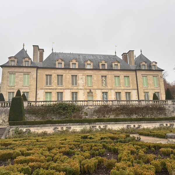 Le château d'​Auvers 11-2025