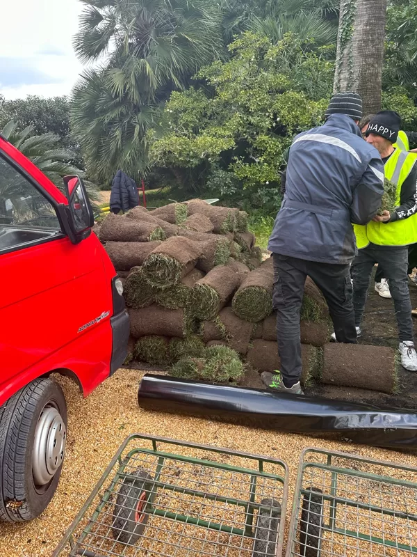 Roll lawns 25-02-2025